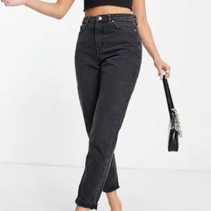 Top Shop Moto Mom Jeans (Distressed Black)